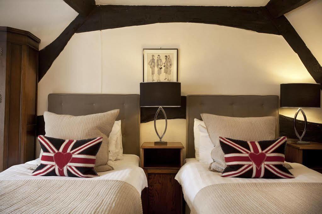 Highway Hotel Burford Luaran gambar